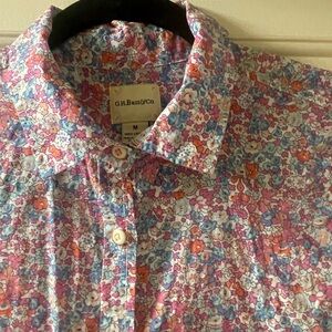 G.H. Bass &Co. - Shirt, sz M, brand new condition